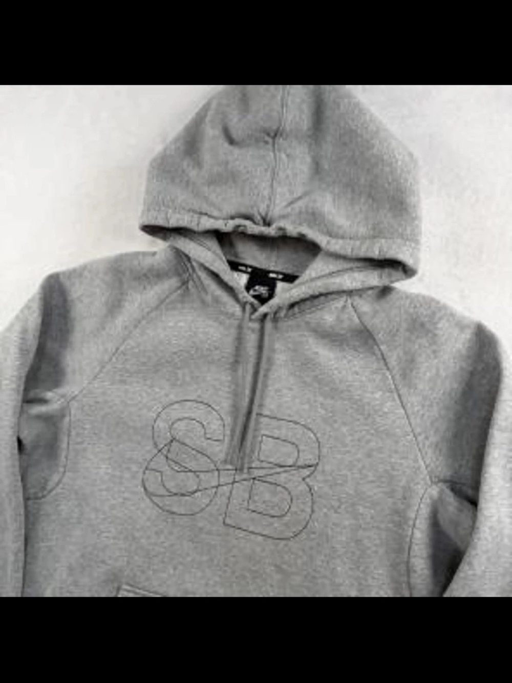 Nike SB Men's Hoodie Heather Grey Size Small Embossed Outline Logo *Description*